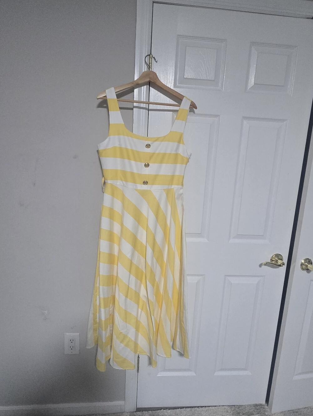 Zara Yellow and White Striped Square-Neck Midi Dress - Picture 14 of 16